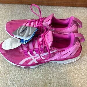 ASICS gel-fit Sana training shoes, sz 6.5